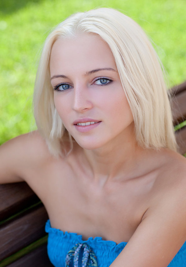 Инна, 22 года, 4 размер груди